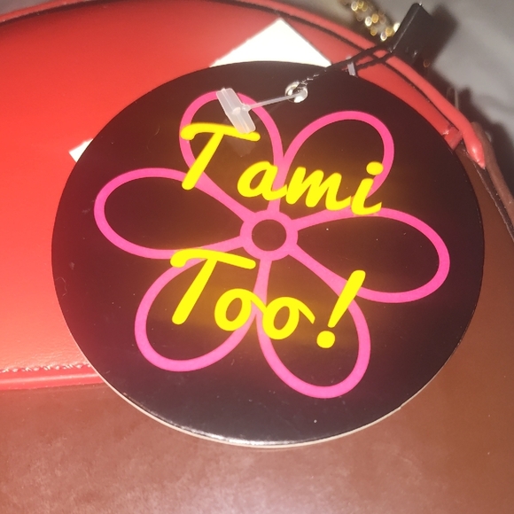 Red and Brown Crossbody Bag with Unique Design - Picture 8 of 8